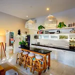 Villa Bloom